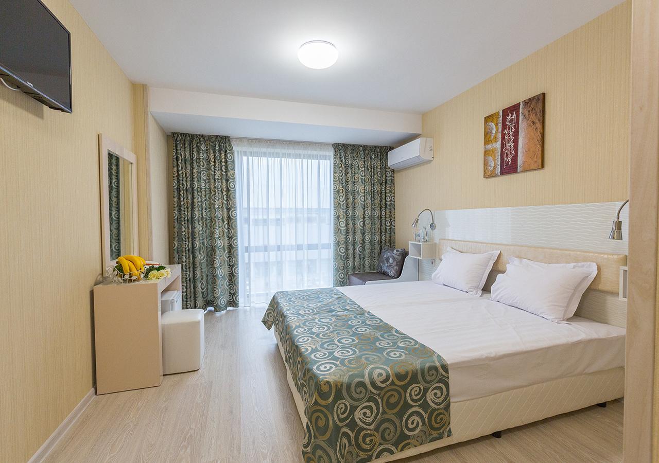 Capri Hotel